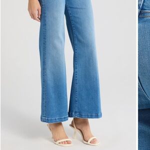 Mother Lil’ Hustler Roller Patch Pocket Sneak Wide Leg Jeans